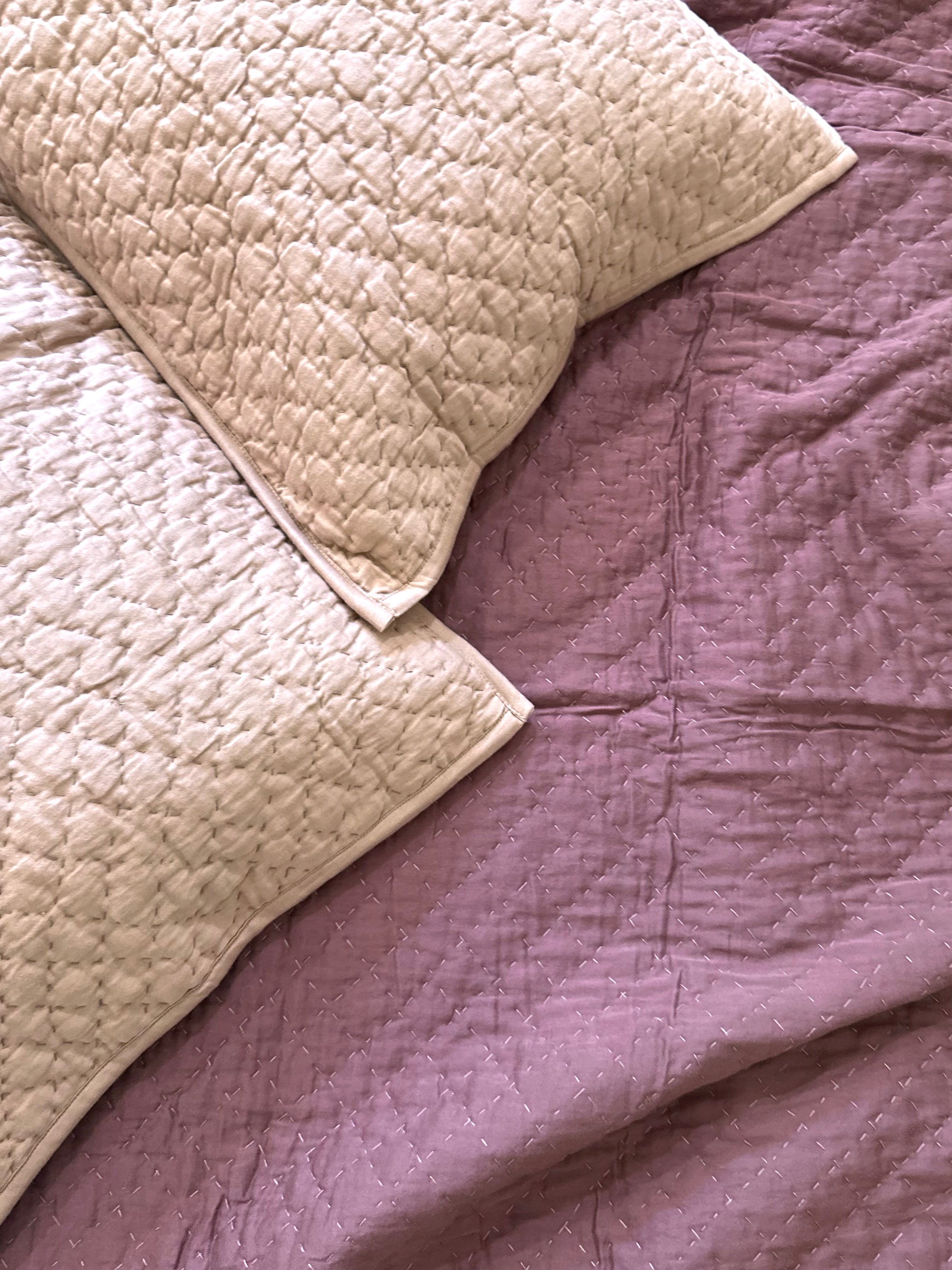 Dusky Rose Reversible Quilt Set